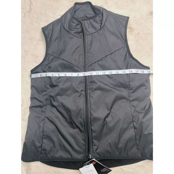 Nike Synthetic Fill Reversible Faux Fur Golf Vest CK5866-010 women Medium Black - Picture 8 of 8